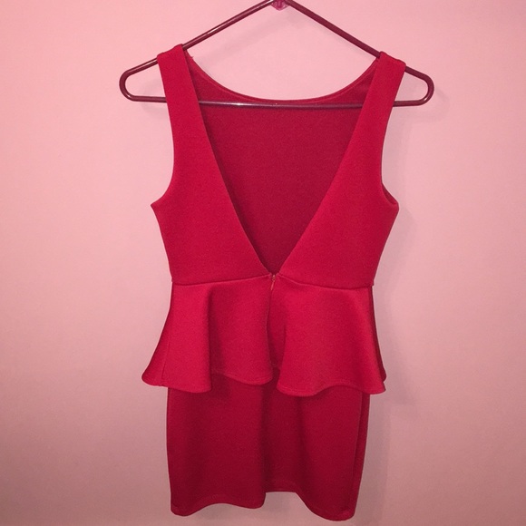 3/$20 π€© NWOT Red Forever 21 Dress π ππ»β€οΈππ - Picture 2 of 2